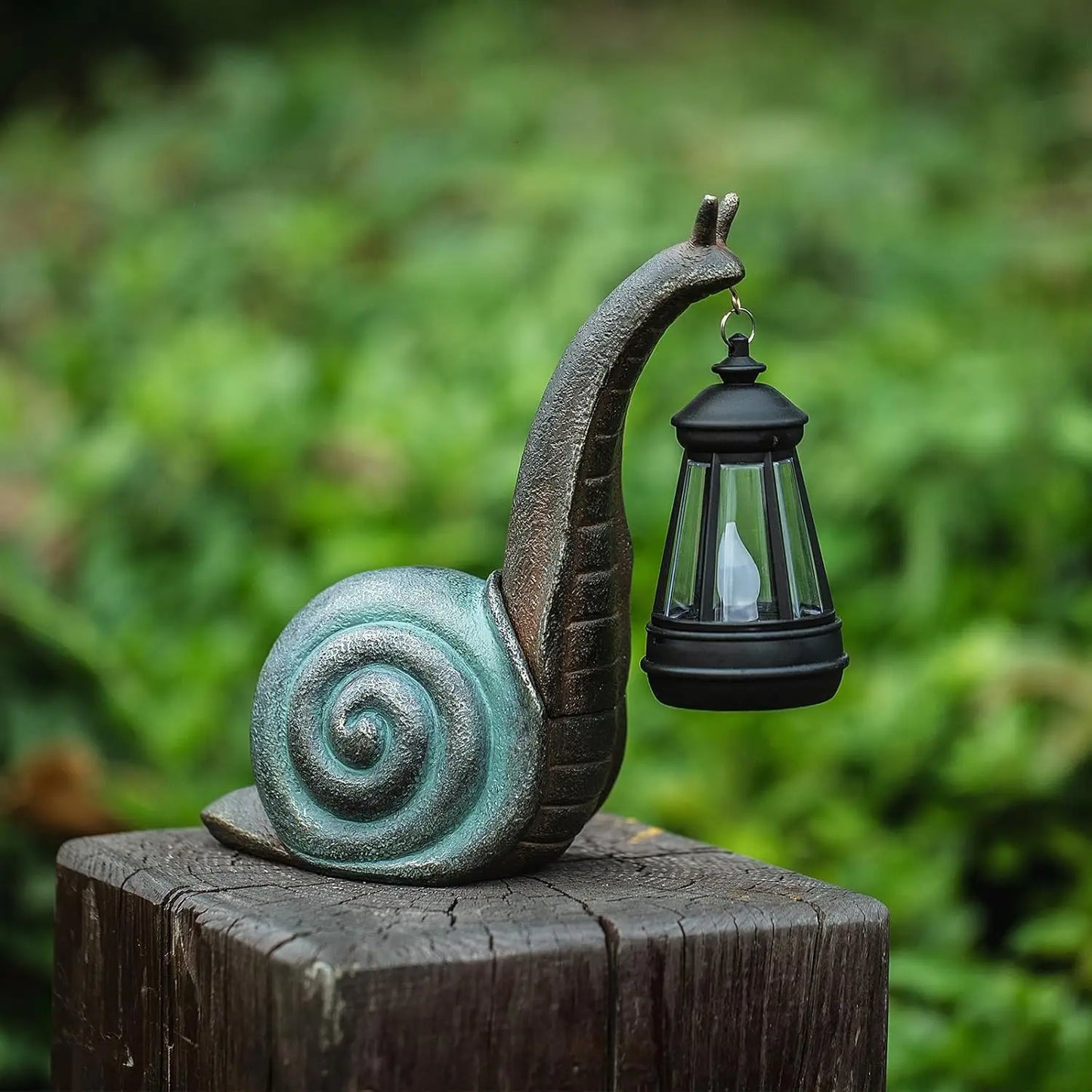 XMSJ Solar Snail Garden Lights Outdoor Decor Solar Powered Figurine